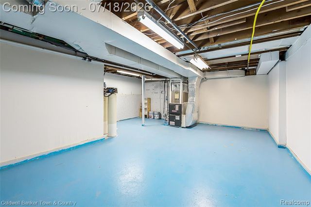 2992 Old Plank Road, Milford, MI 48381