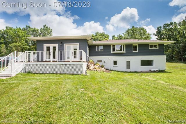2992 Old Plank Road, Milford, MI 48381