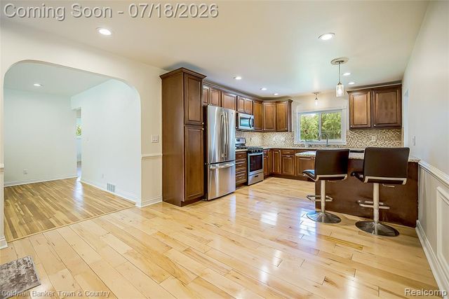 2992 Old Plank Road, Milford, MI 48381