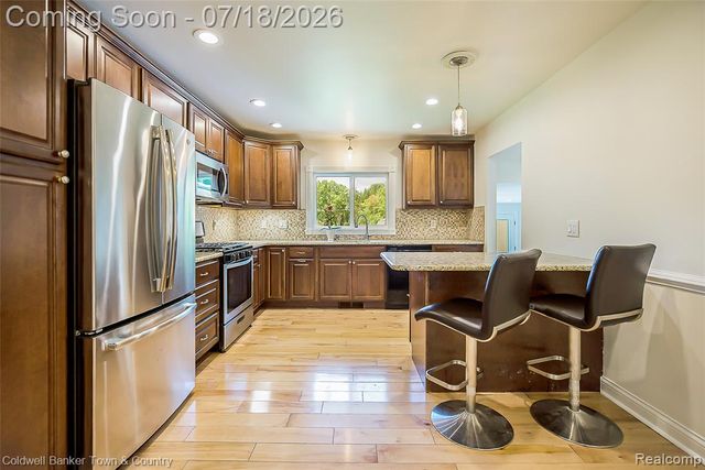 2992 Old Plank Road, Milford, MI 48381