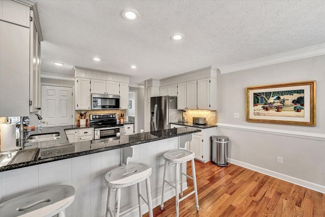 385 Cross Harbor DR, Penhook, VA 24137