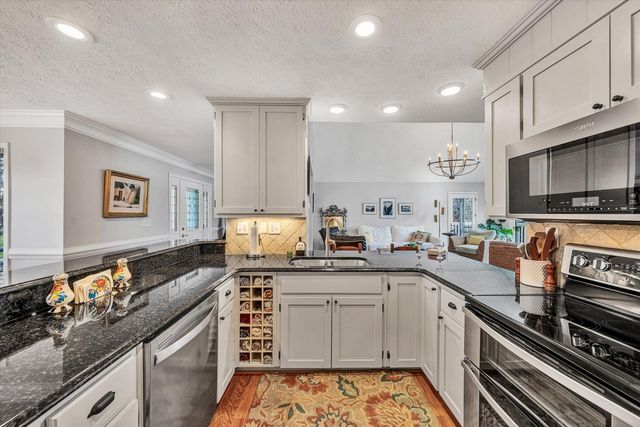 385 Cross Harbor DR, Penhook, VA 24137