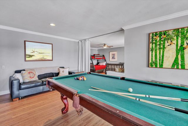 385 Cross Harbor DR, Penhook, VA 24137