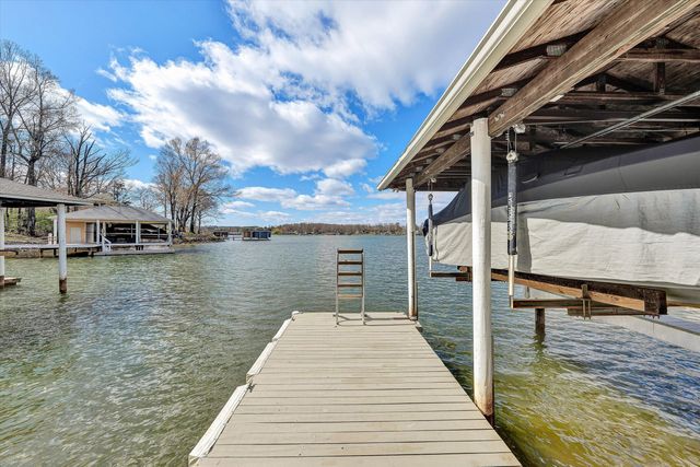 385 Cross Harbor DR, Penhook, VA 24137