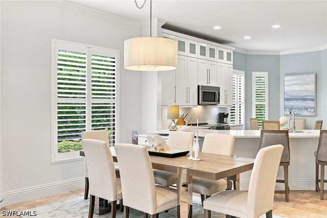 7598 Moorgate Point WAY, Naples, FL 34113