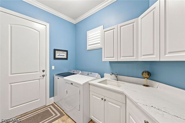 7598 Moorgate Point WAY, Naples, FL 34113