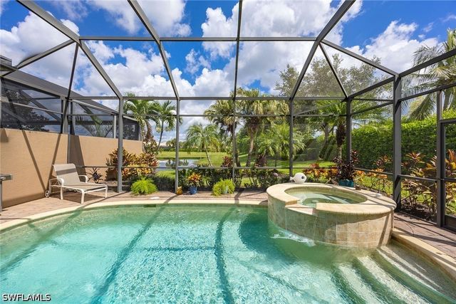 7598 Moorgate Point WAY, Naples, FL 34113