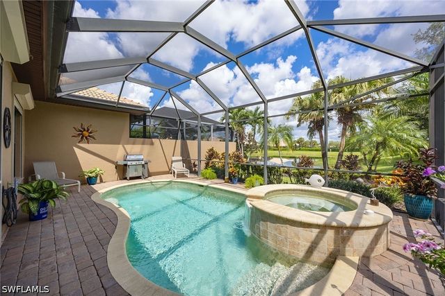 7598 Moorgate Point WAY, Naples, FL 34113