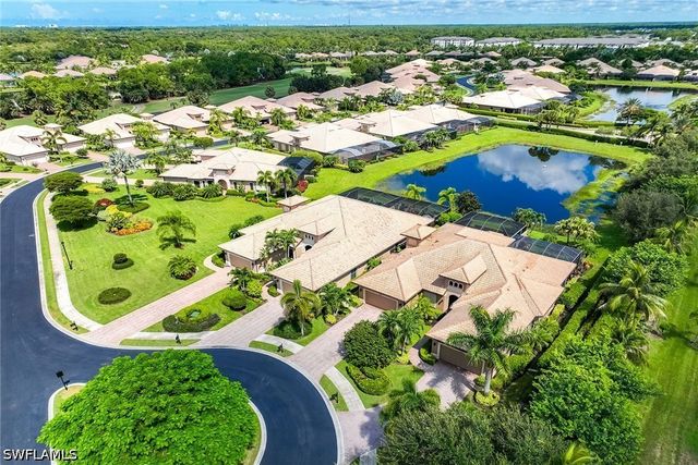 7598 Moorgate Point WAY, Naples, FL 34113