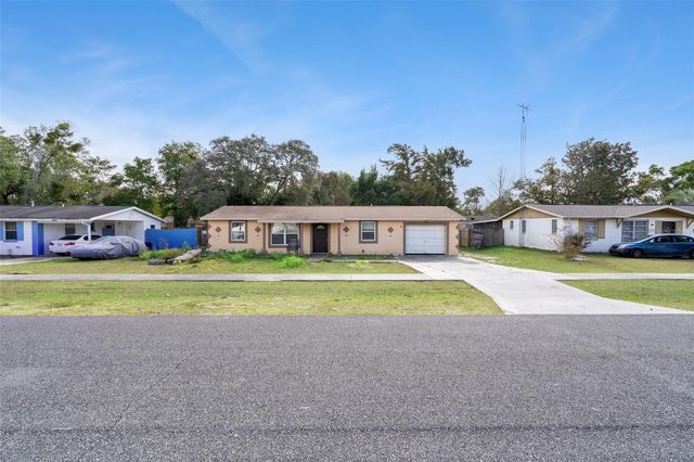 14323 SW 39TH COURT RD, Ocala, FL 34473