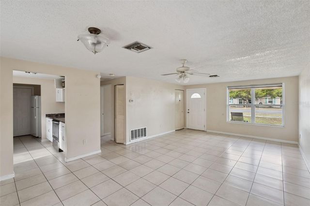 14323 SW 39TH COURT RD, Ocala, FL 34473