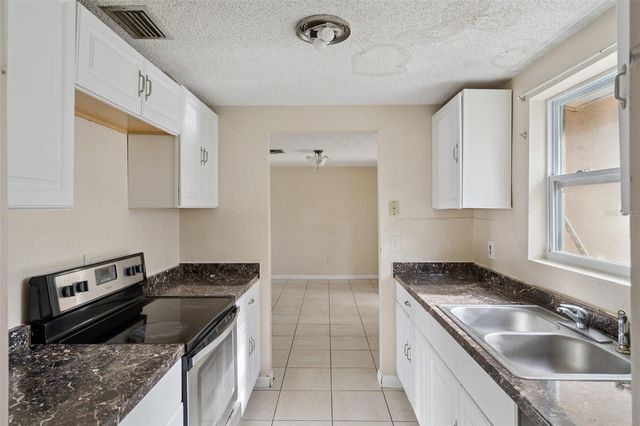 14323 SW 39TH COURT RD, Ocala, FL 34473