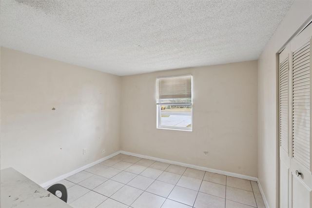 14323 SW 39TH COURT RD, Ocala, FL 34473