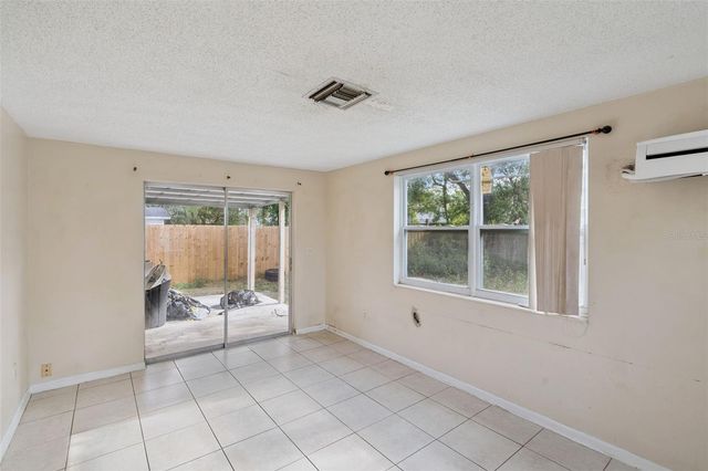 14323 SW 39TH COURT RD, Ocala, FL 34473