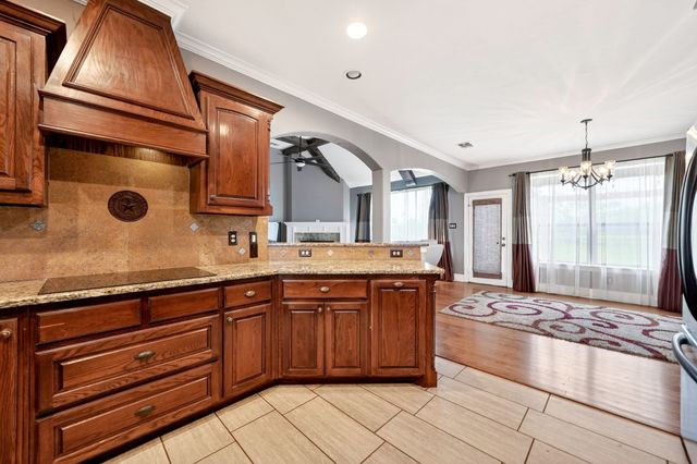 506 Eagle Pass, Royse City, TX 75189