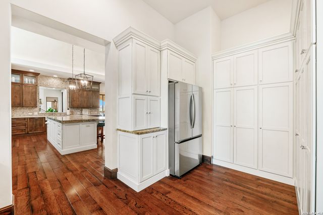 48 Oakland Hls, Boerne, TX 78006