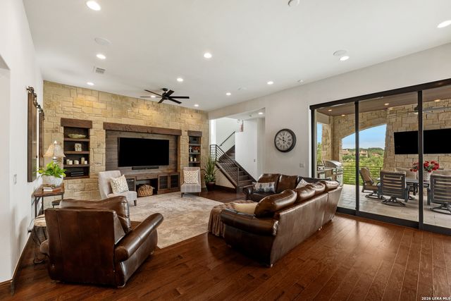 48 Oakland Hls, Boerne, TX 78006