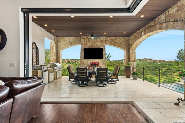 48 Oakland Hls, Boerne, TX 78006