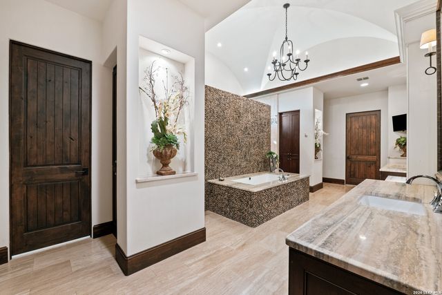 48 Oakland Hls, Boerne, TX 78006