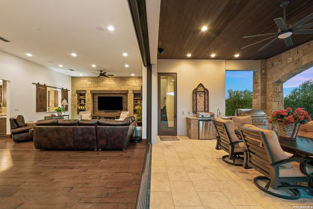 48 Oakland Hls, Boerne, TX 78006