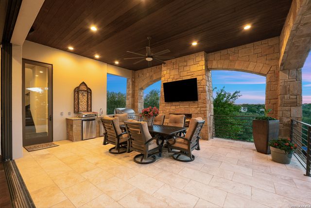 48 Oakland Hls, Boerne, TX 78006