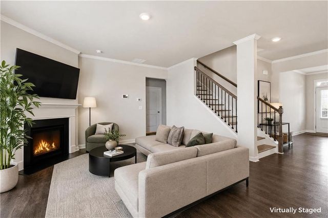 84 Chasewood Lane, Dallas, GA 30132