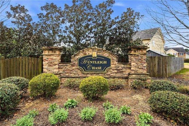 84 Chasewood Lane, Dallas, GA 30132