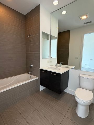 122 S Aberdeen Street 2N, Chicago, IL 60607