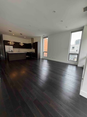 122 S Aberdeen Street 2N, Chicago, IL 60607