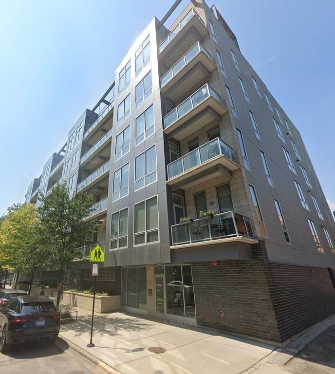 122 S Aberdeen Street 2N, Chicago, IL 60607