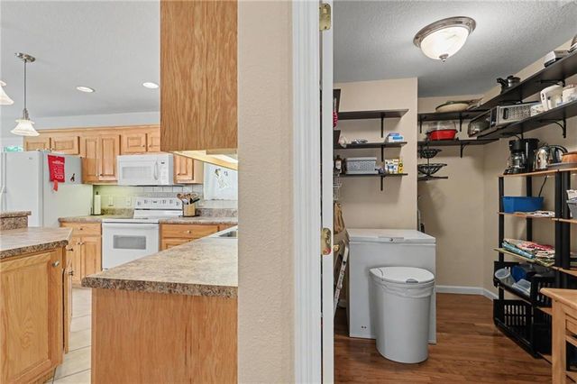 2255 Thunder Oak Road, Young Harris, GA 30582