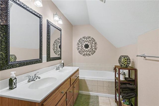 2255 Thunder Oak Road, Young Harris, GA 30582