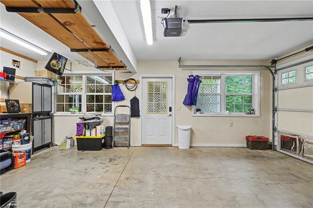 2255 Thunder Oak Road, Young Harris, GA 30582