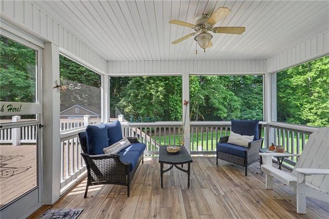 2255 Thunder Oak Road, Young Harris, GA 30582
