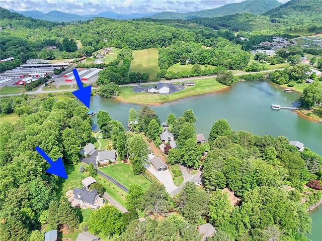 2255 Thunder Oak Road, Young Harris, GA 30582