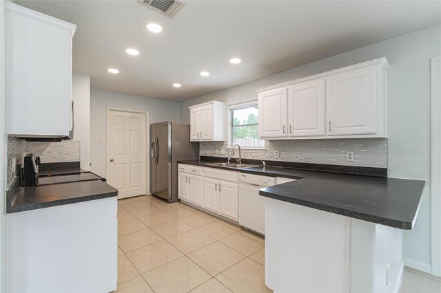 4331 Nueces River Loop, Spring, TX 77386