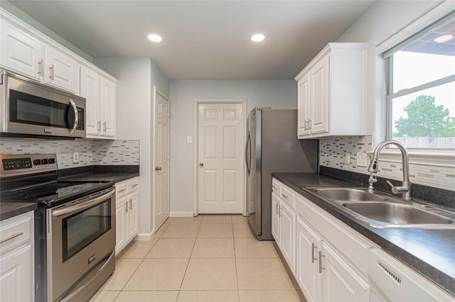 4331 Nueces River Loop, Spring, TX 77386