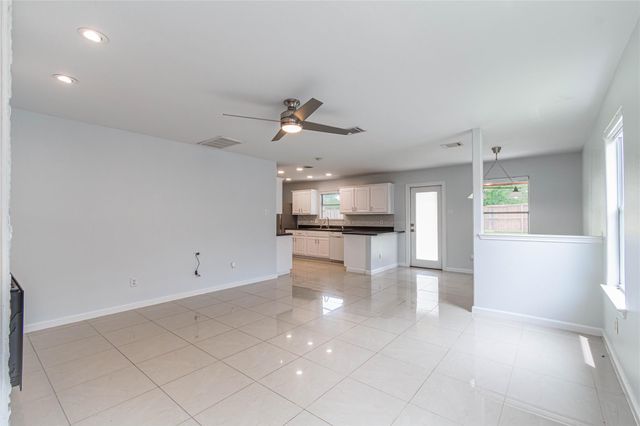 4331 Nueces River Loop, Spring, TX 77386