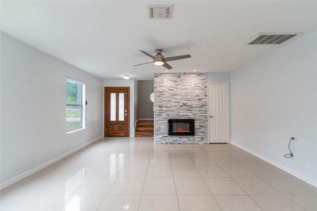 4331 Nueces River Loop, Spring, TX 77386