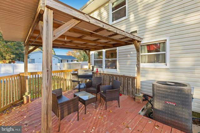 21445 WILLIAMS DR, Lexington Park, MD 20653