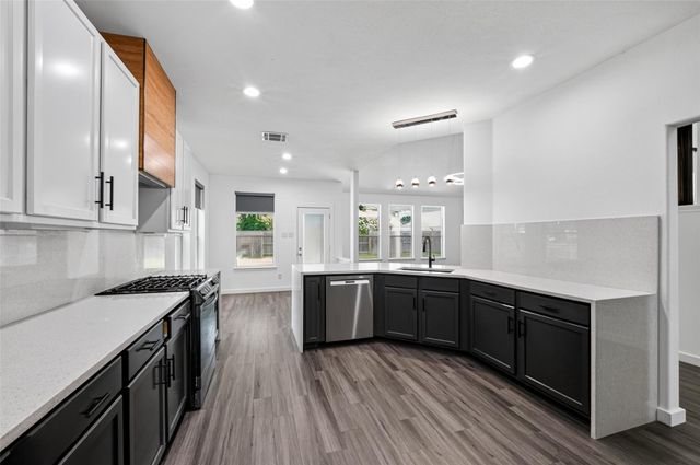 13403 Summer Villa Lane, Houston, TX 77044