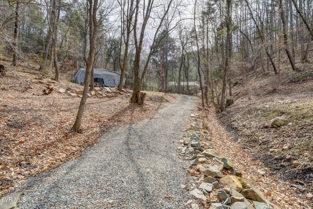 710 Black Mountain Drive, Butler, TN 37640