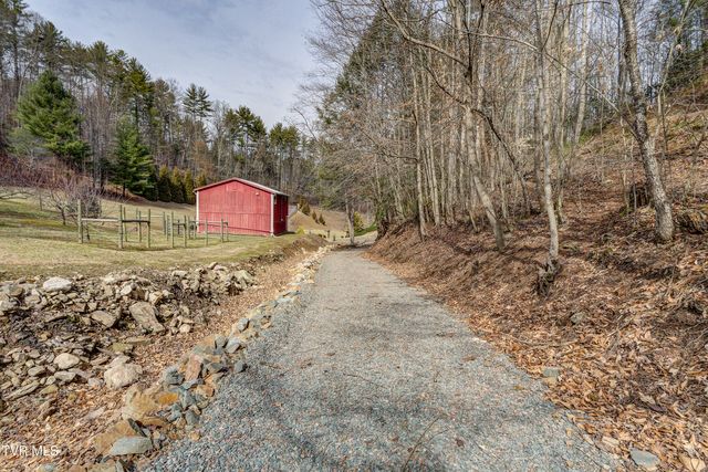 710 Black Mountain Drive, Butler, TN 37640