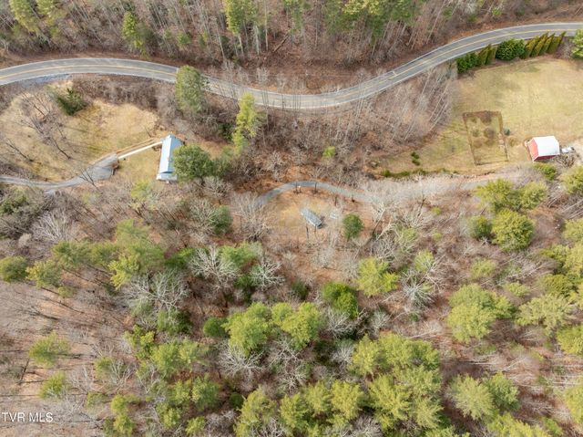 710 Black Mountain Drive, Butler, TN 37640