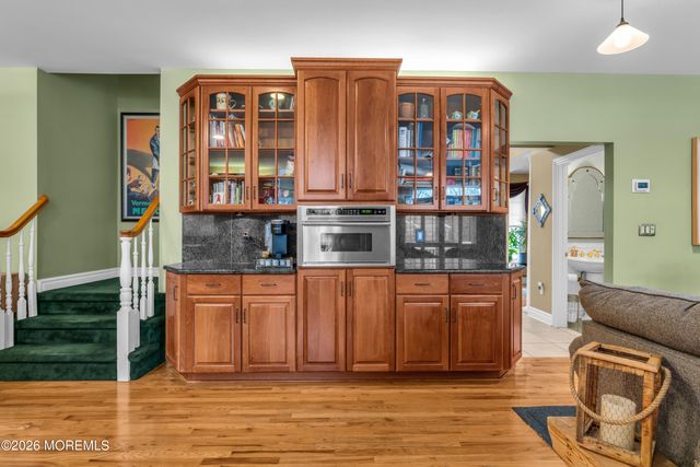 1 Tuller Court, Lincroft, NJ 07738