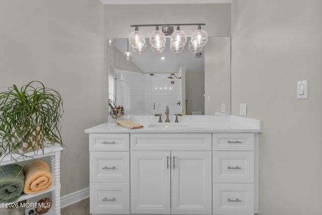 1 Tuller Court, Lincroft, NJ 07738