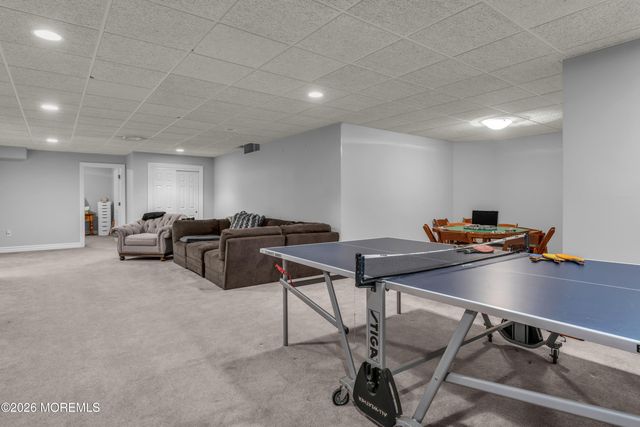 1 Tuller Court, Lincroft, NJ 07738