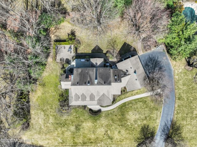 1 Tuller Court, Lincroft, NJ 07738