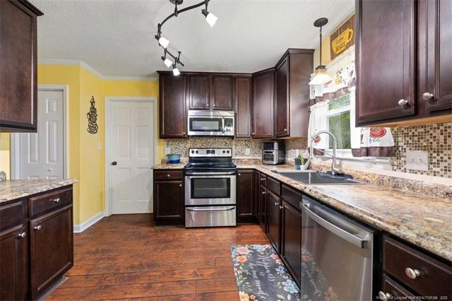 6230 Lakehaven Drive, Fayetteville, NC 28304