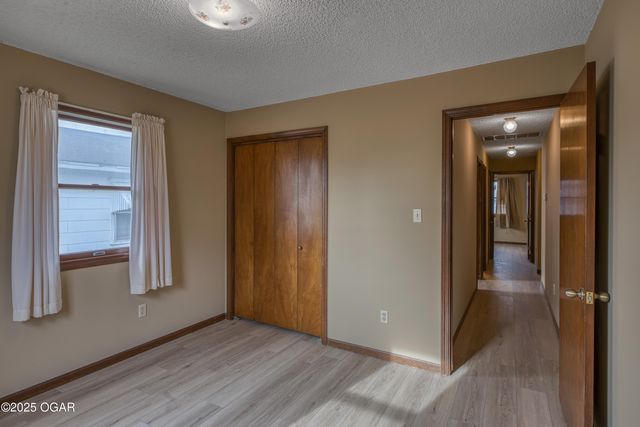 1124 W 2nd Street, Pittsburg, KS 66762